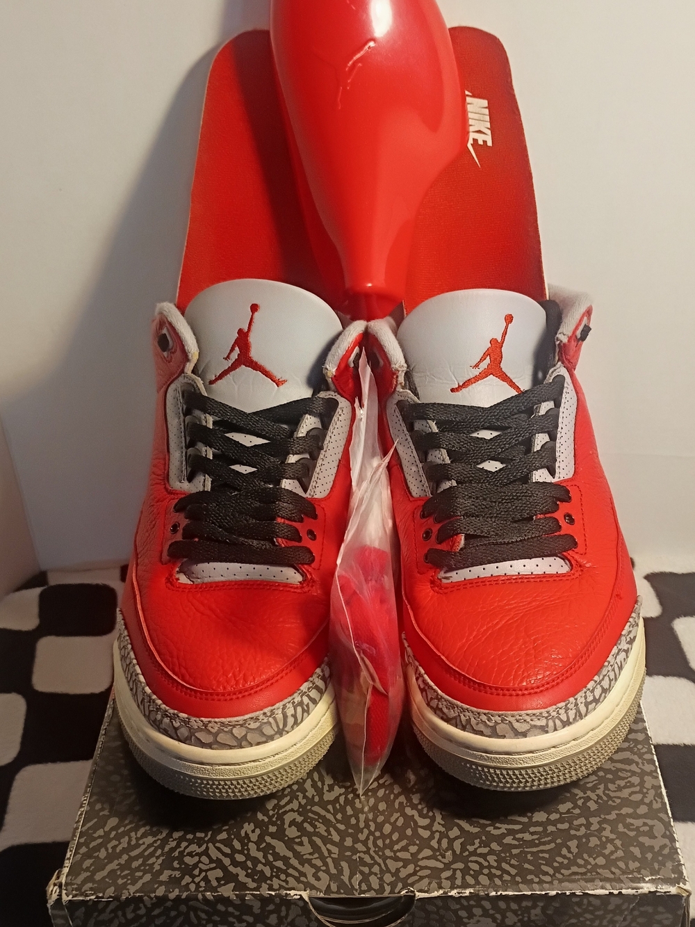 Air Jordan 3 Retro SE "Red Cement" (CK5692-600) - Men's Size 10 - OG All & Box